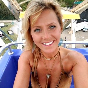 Meet your Posher, Janet